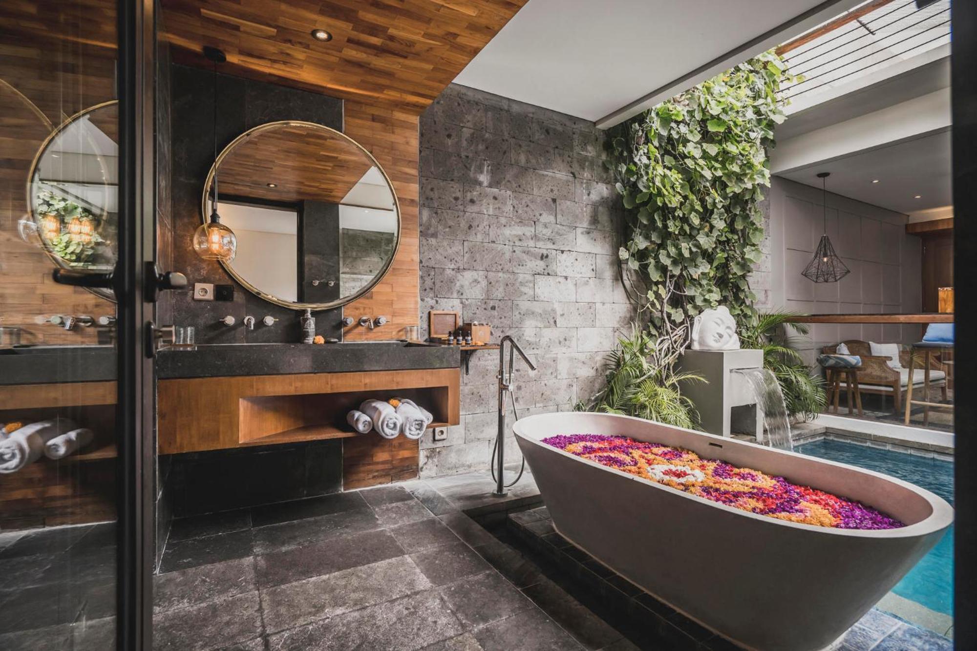 Ayona By Ini Vie Hospitality Seminyak